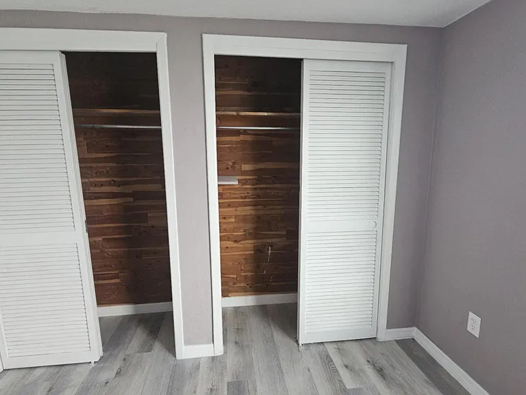 spacious Double closets