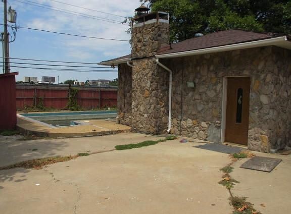 5th image of 10243 Brockbank Dr