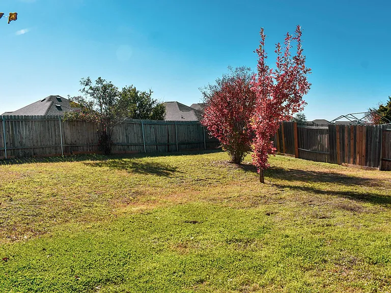 2127 Mandarin Way — Photo 10