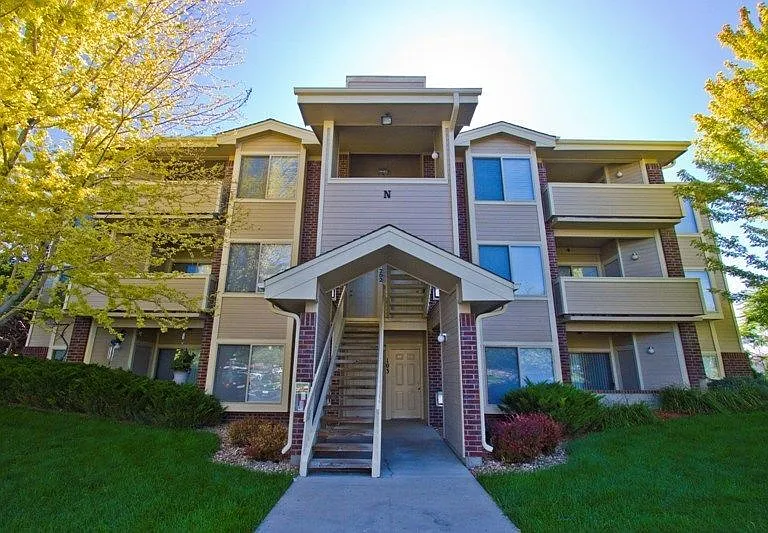 UTE CREEK APARTMENTS — Photo 1
