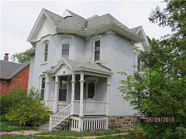 1st image of 111 S Oakland St