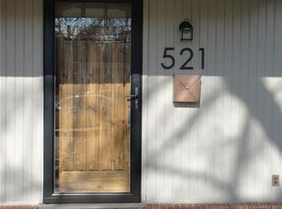 521 W Wilson Ave #6, Mooresville, NC 28115