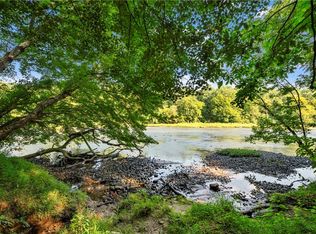 11 Cliffhanger Pointe Sw, Cartersville, GA 30120