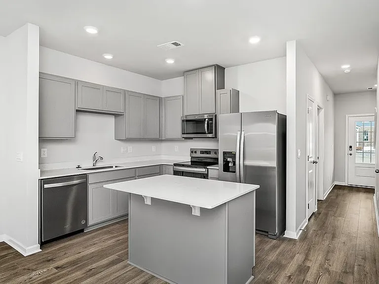 1024 Keyes Pl — Photo 10