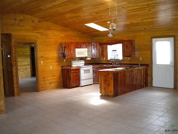 4th image of 434 County Road 2940