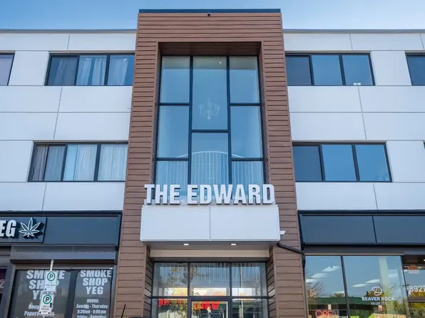 8927 82nd Ave NW, Edmonton, AB T6C 0Z2