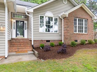 2301 Bolingbrook Ln, Raleigh, NC 27613