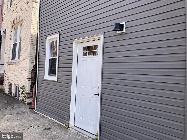 1815 S 23rd St #1 — Photo 14