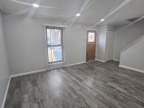2nd image of 8410 Hickory Dr