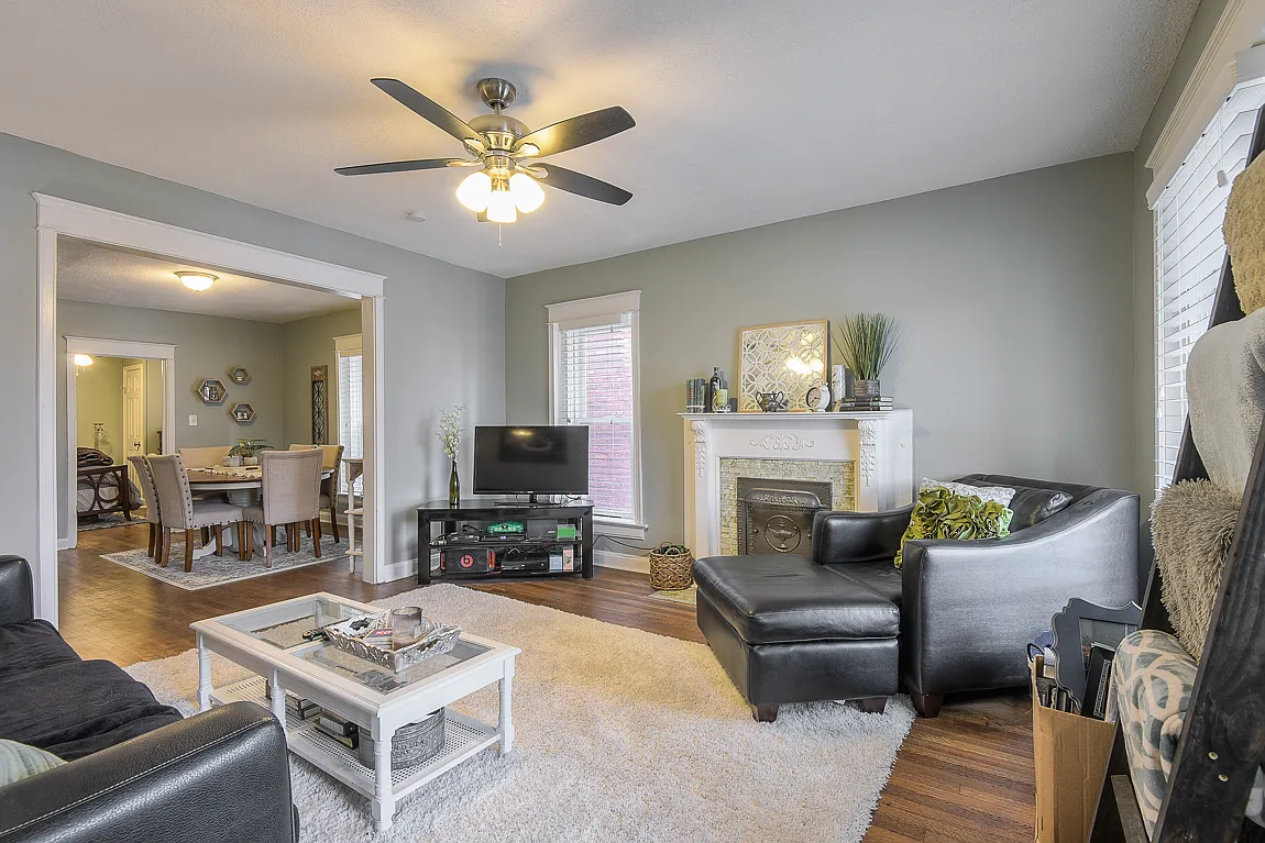 2541 Cherry St — Photo 1