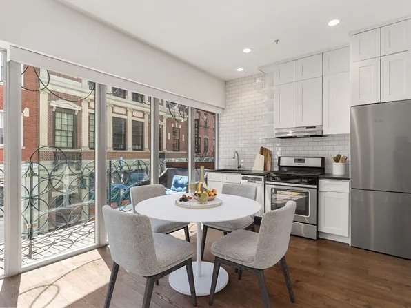 126 Salem St APT 1, Boston, MA 02113
