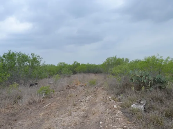 1 Camino Monte Vis, Laredo, TX 78044