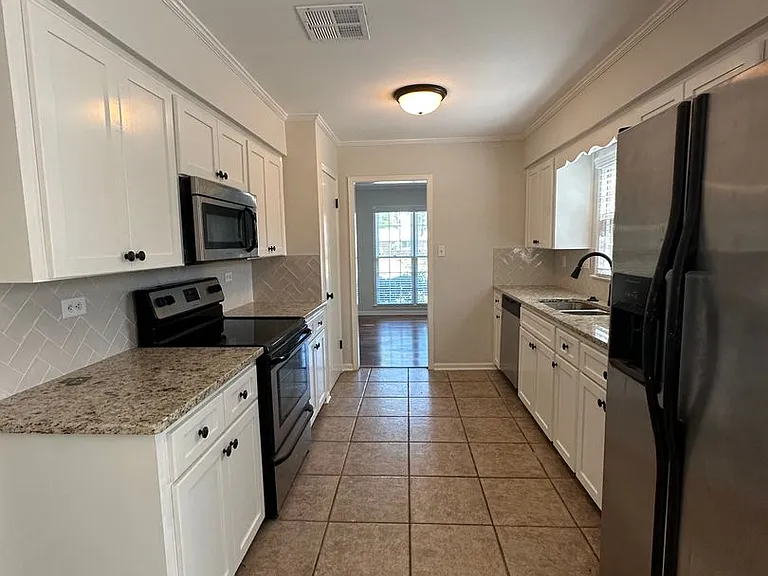 3906 Dalraida Pl — Photo 11