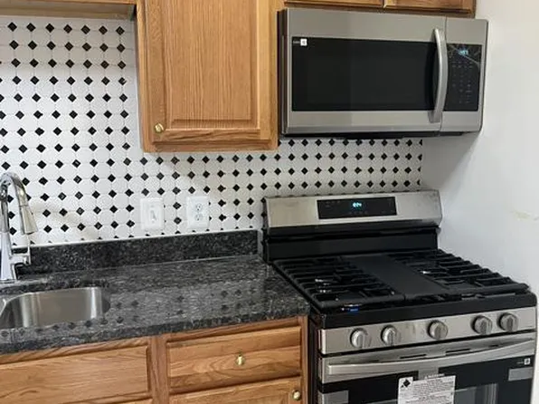 1600 Renate Dr APT 104, Woodbridge, VA 22192