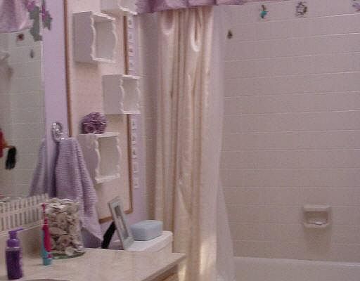5th image of 190 OAKWELL FARMS PKWY #0