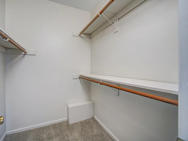 Bristol Park Apartment Homes — Photo 74