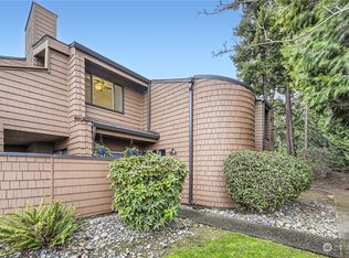 11508 NE 128th St APT 15, Kirkland, WA