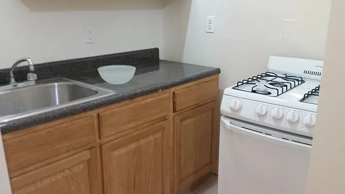 Rented by Lang Realty LLC | media 8