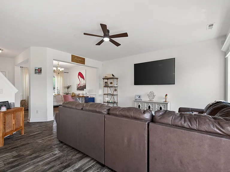 191 Arabian Ln — Photo 9