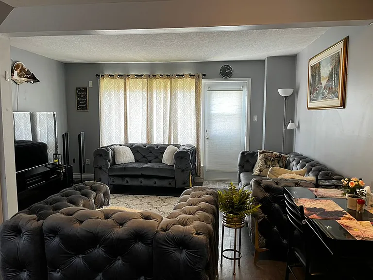 496 Grey St — Photo 29