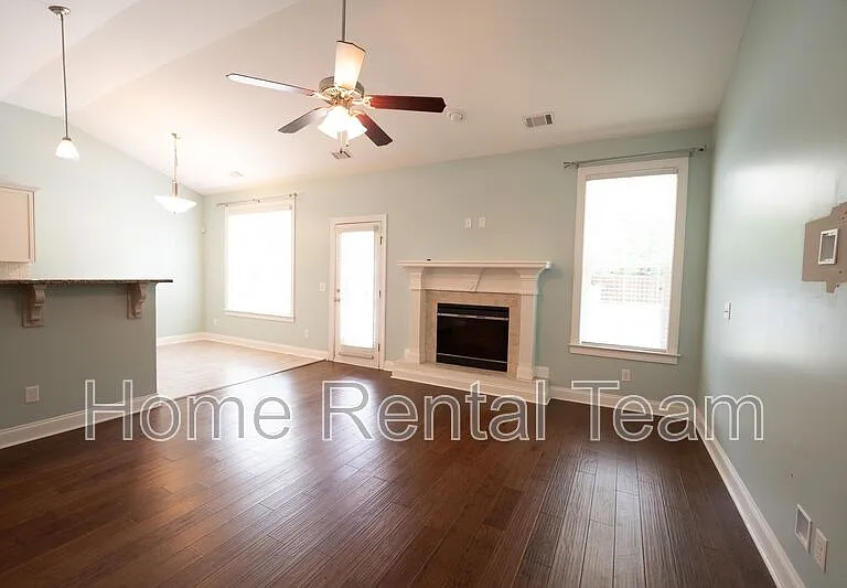 117 Laguna Way — Photo 14