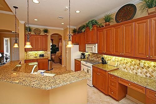 5th image of 114 Savona Way