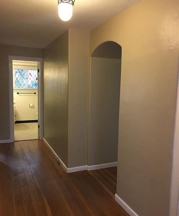 2nd image of 2725 21st St APT 2