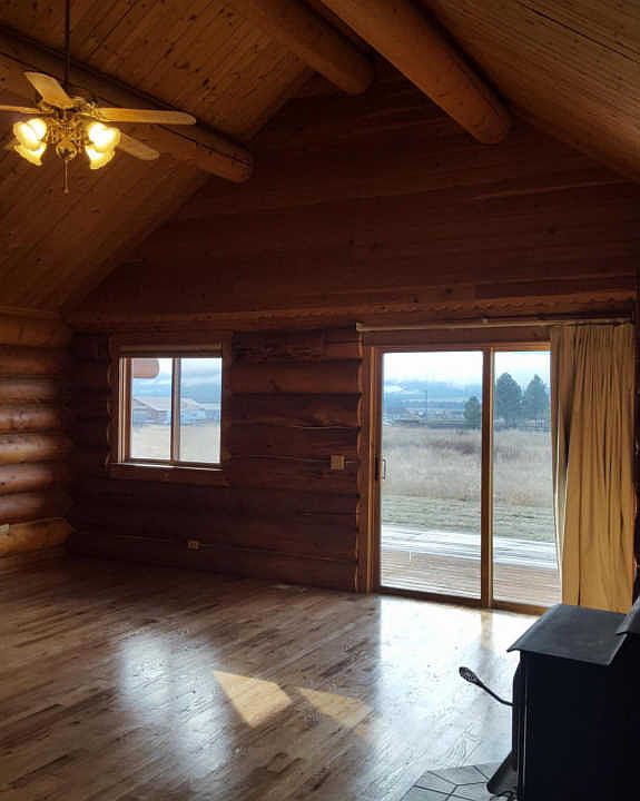 2nd image of 415 Starling Way