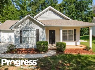 1320 Pearl Crescent Dr, Charlotte, NC 28216