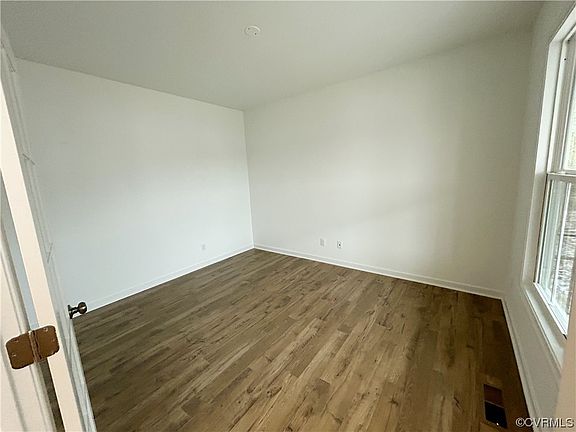 4th image of 13807 Denleigh Ct