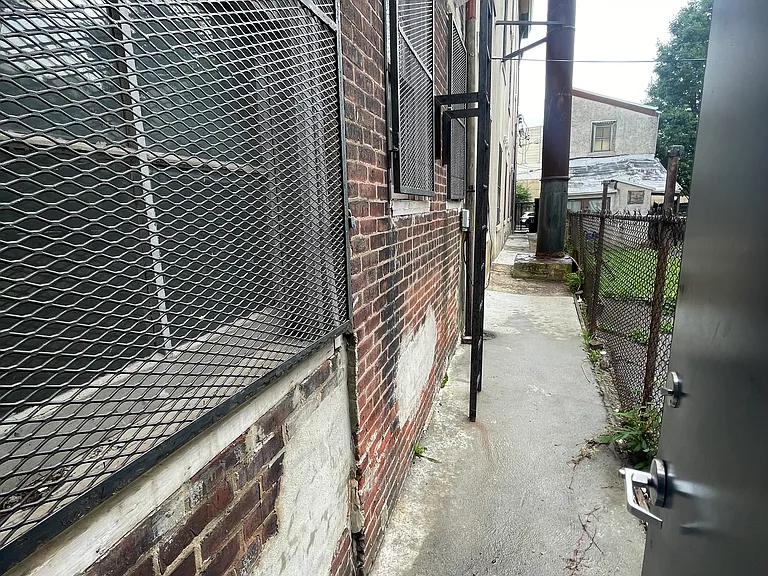 929 Marlborough St #27A — Photo 26