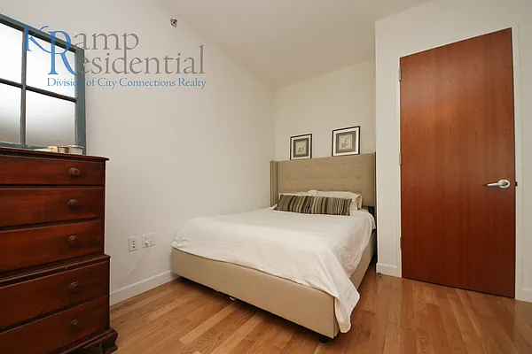 Rented by City Connections Realty | media 33