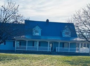 (Undisclosed Address), Mount Hope, WV 25880