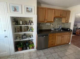 108 Magill St FLOOR 3, Pawtucket, RI 02860