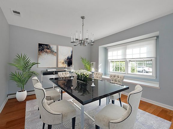 4th image of 29 Seagull Ln