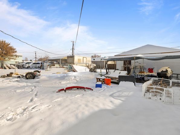 1324 W Sylvester St, Pasco, WA 99301