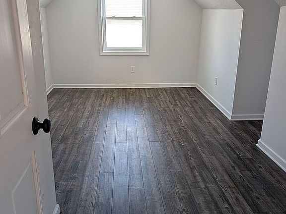 2nd image of 121 Bierley Ave