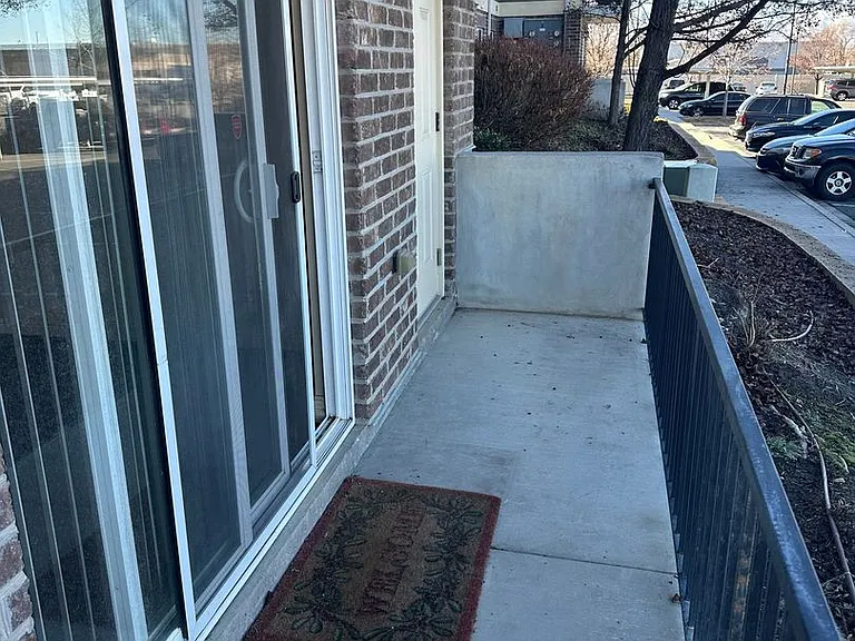 104 E Resaca Dr #E2 — Photo 22