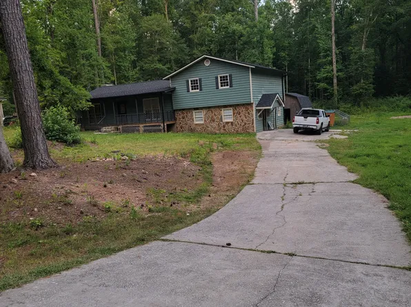 14 Forest Pl, Newnan, GA 30263