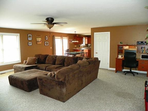 4th image of 8132 Striper Ln