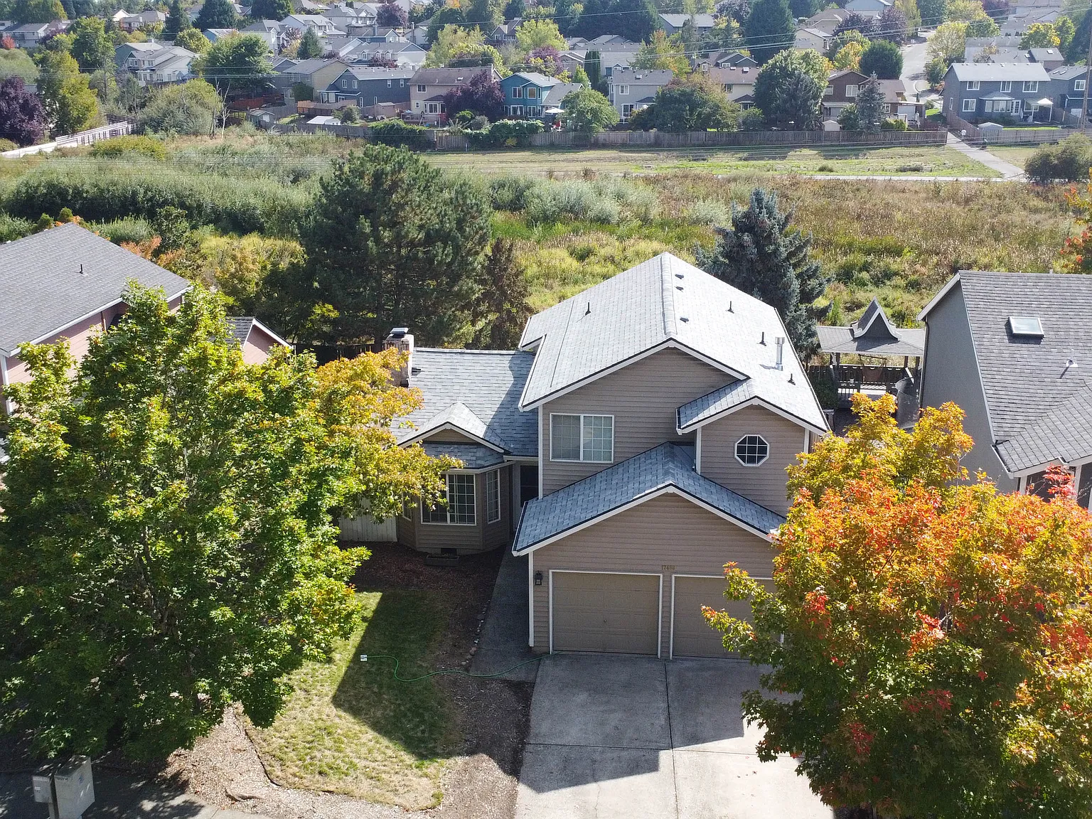3 bed, 2.5 bath, 1487 sqft, $2,470 — Photo 4