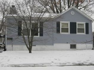 1308 W Walnut St, Bloomington, IL 61701