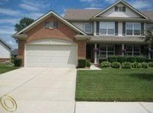 30066 Trail Creek Dr #36, New Boston, MI 48164