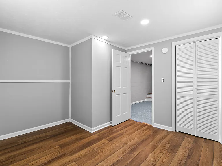 4505 Bancroft St — Photo 20