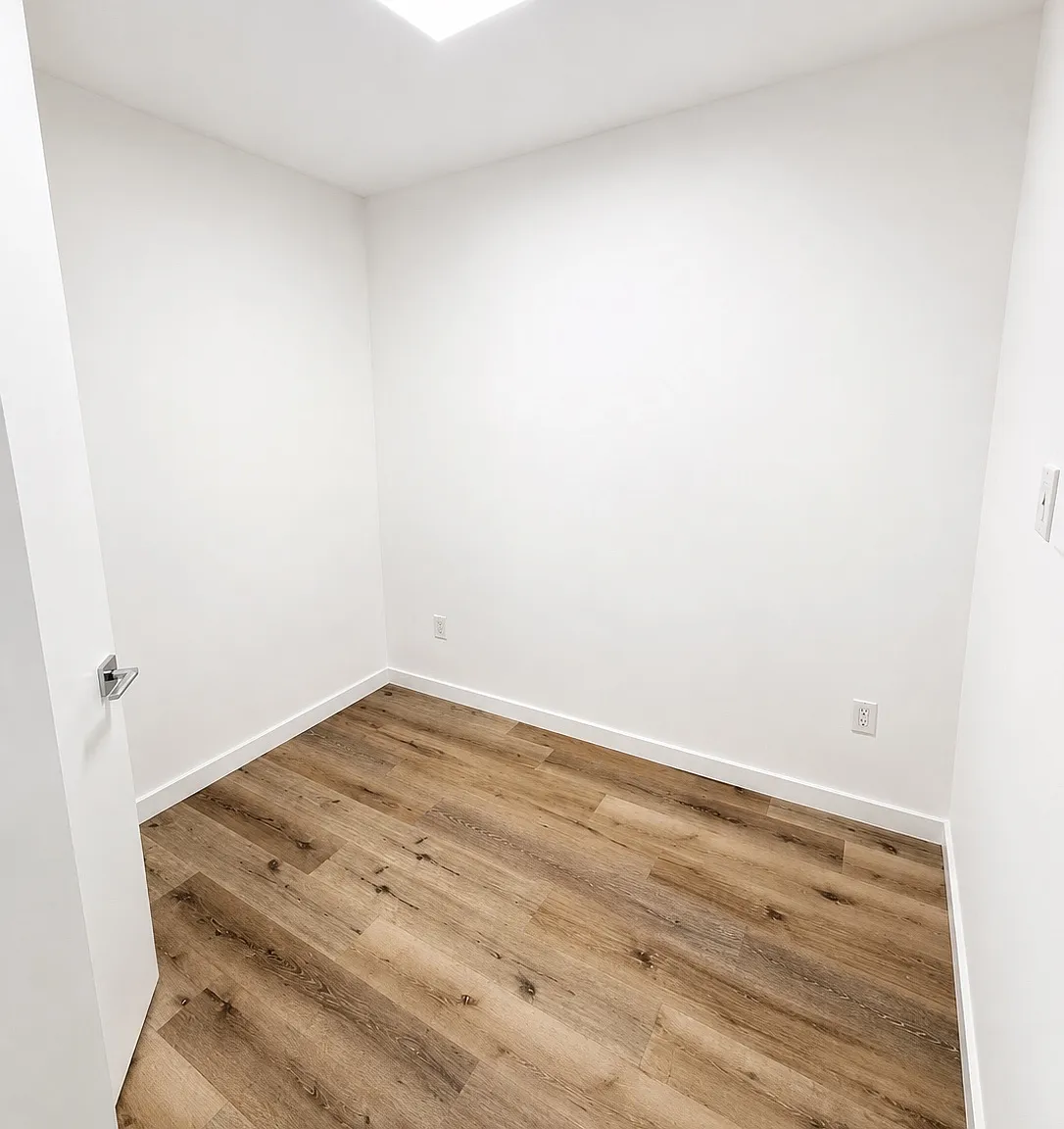 2 bed, 650 sqft, $1,750 — Photo 4