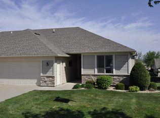 831 Southern Pine Ln SW, Rochester, MN 55902