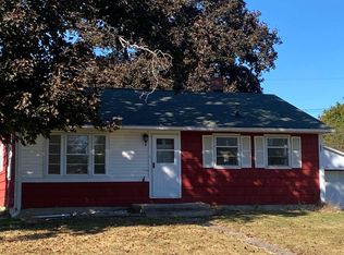 1816 Ontario Ave, Savanna, IL 61074