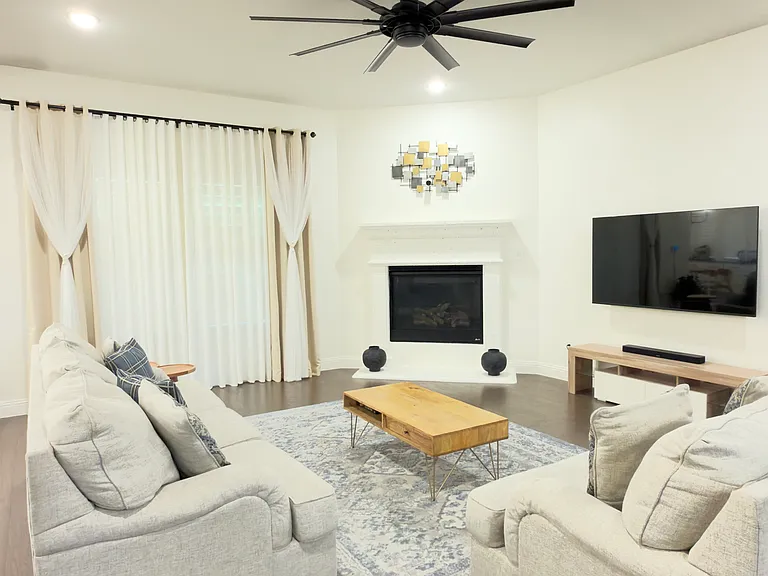 2215 Grassland Ave — Photo 6