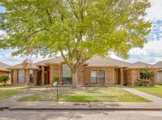 13232 Fall Manor Dr, Dallas, TX 75243