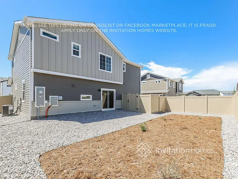 22285 E 39th Ave — Photo 17